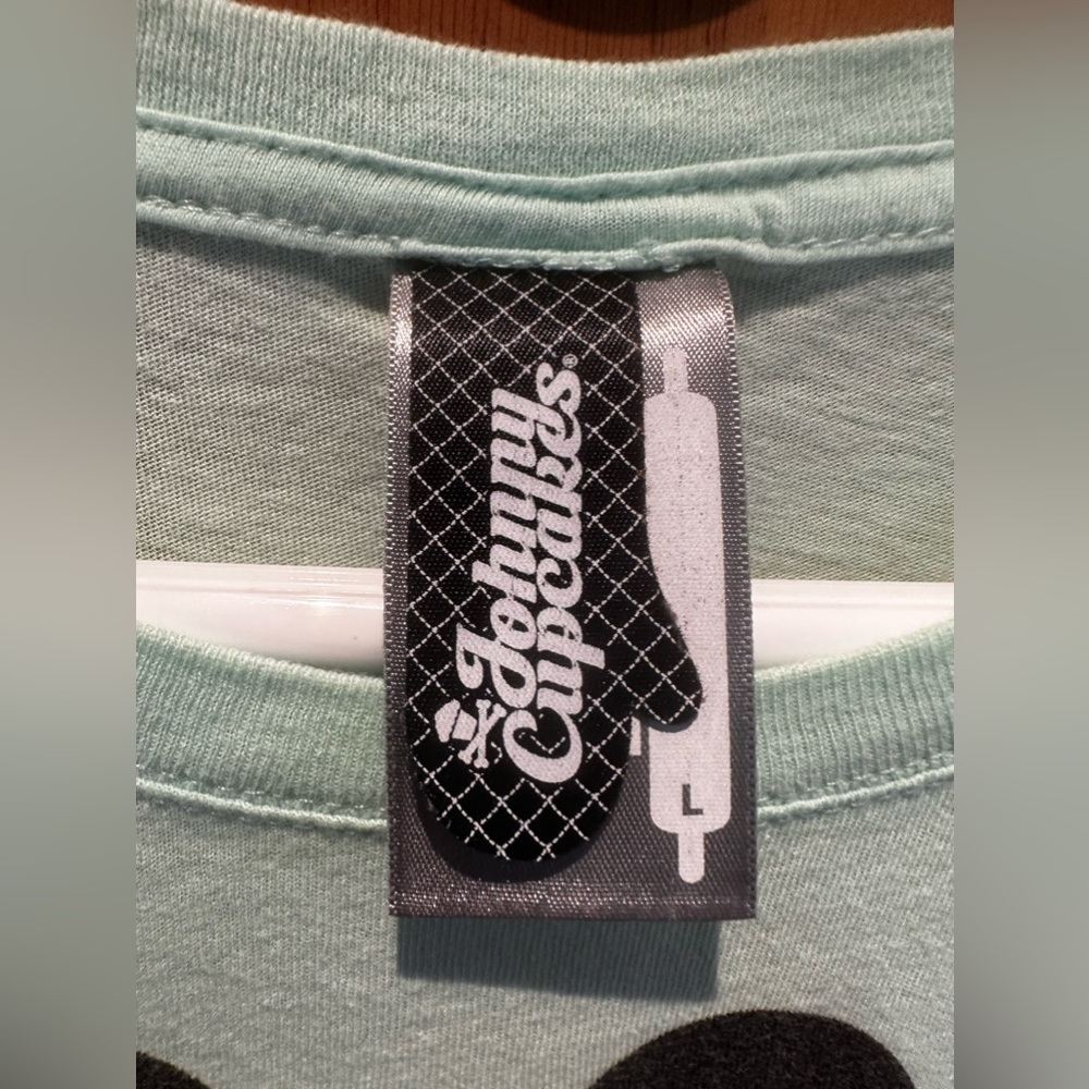 Johnny Cupcakes, Panda Bear Women’s T-shirt - Picture 4 of 5